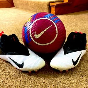 Nike phantom Vision 2 with ghost laces